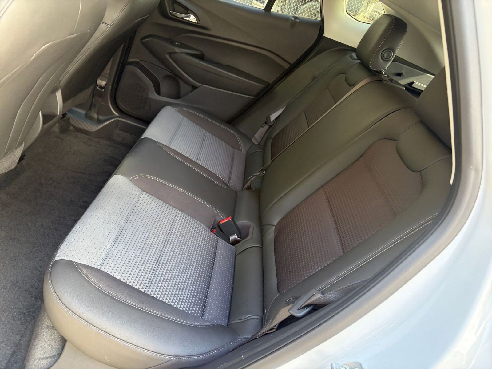 Thumbnail: 2025 Chevrolet Trax - 33