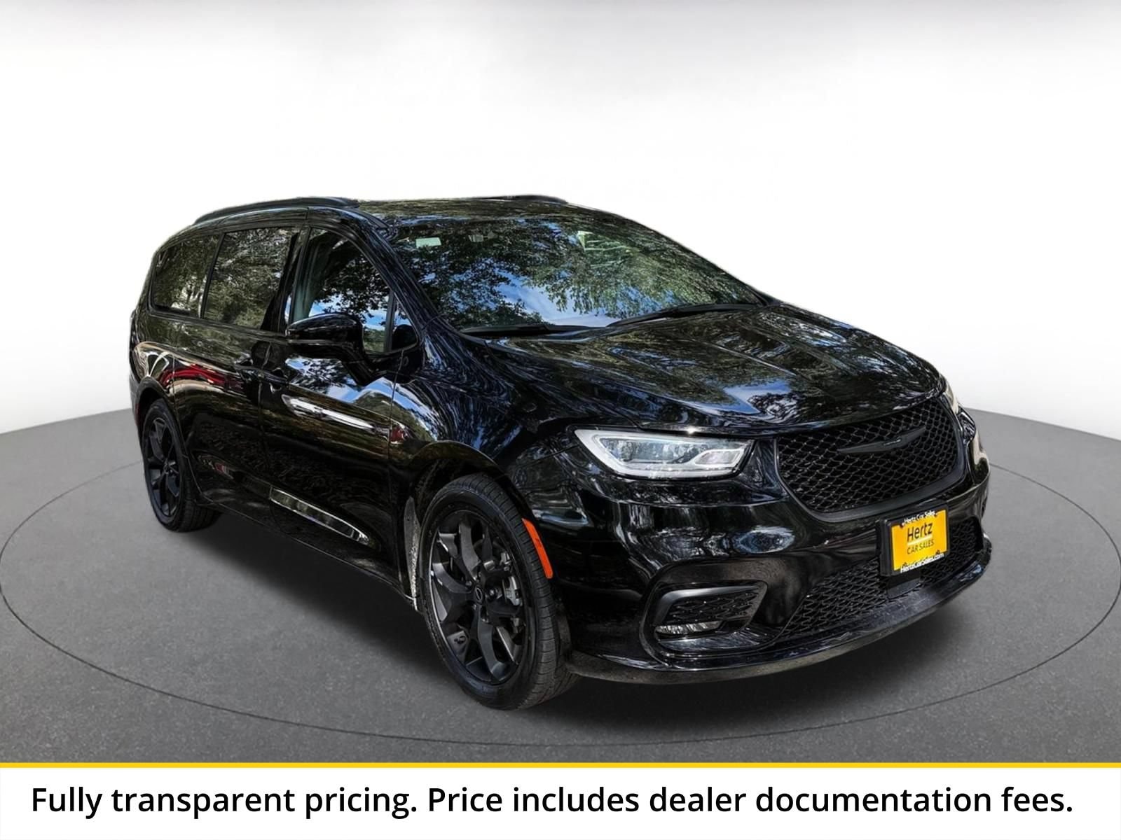 Thumbnail: 2025 Chrysler Pacifica - 1
