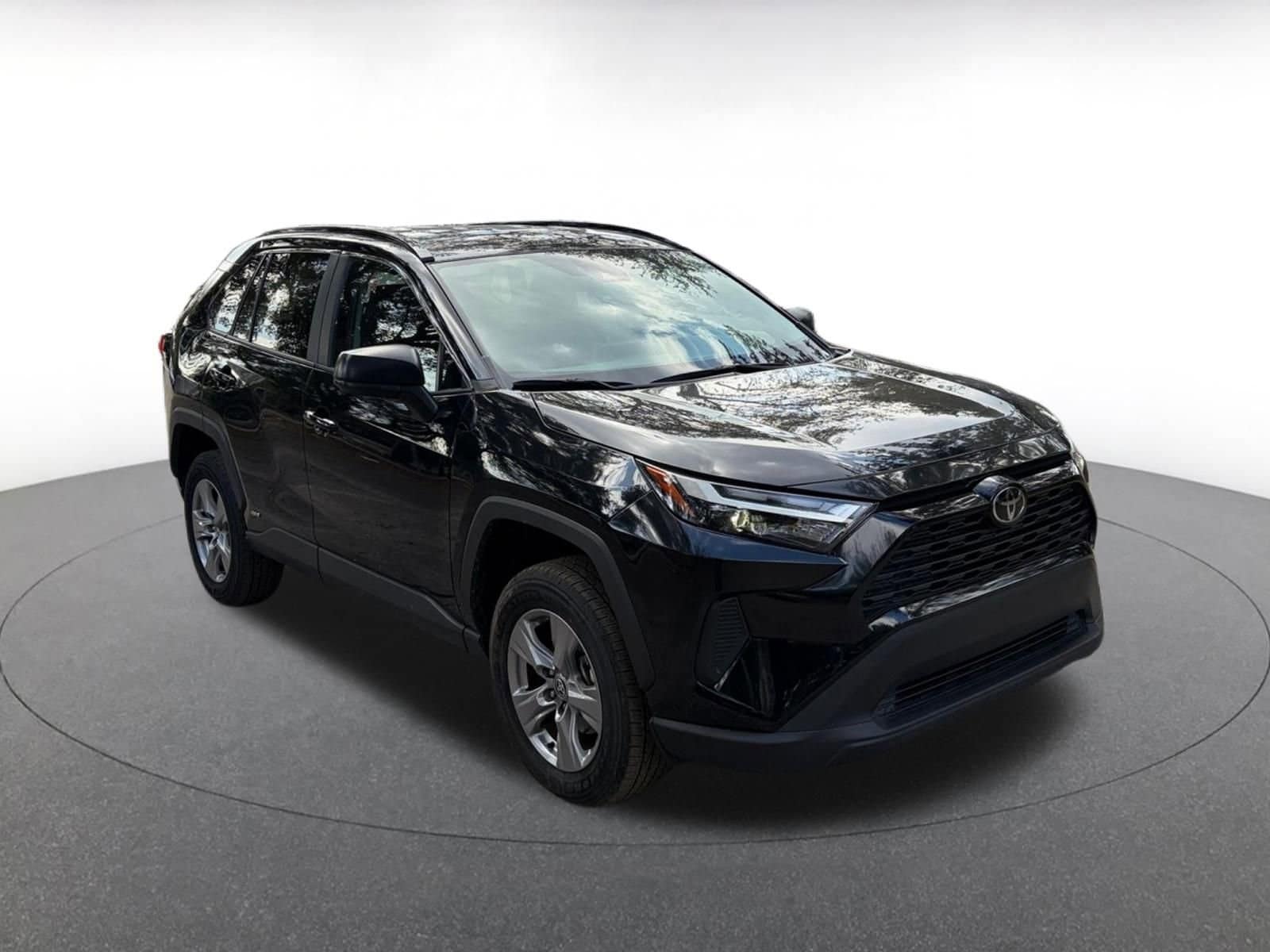 Thumbnail: 2025 Toyota RAV4 - 1