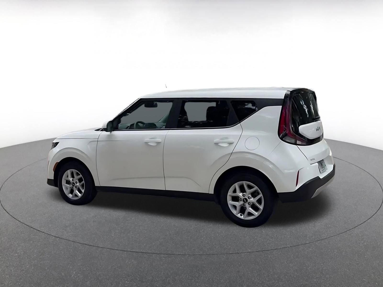 Thumbnail: 2025 Kia Soul - 10