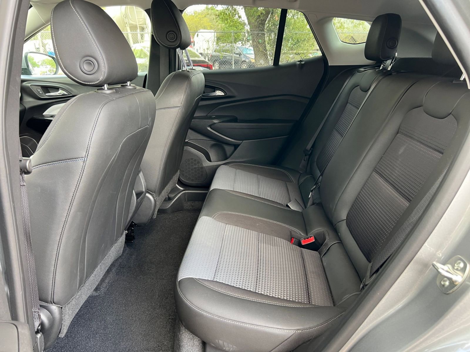 Thumbnail: 2025 Chevrolet Trax - 35