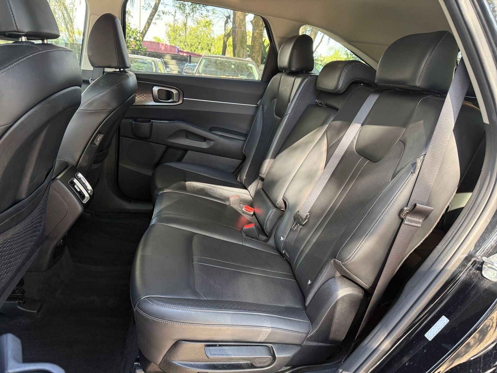 Thumbnail: 2024 Kia Sorento - 33