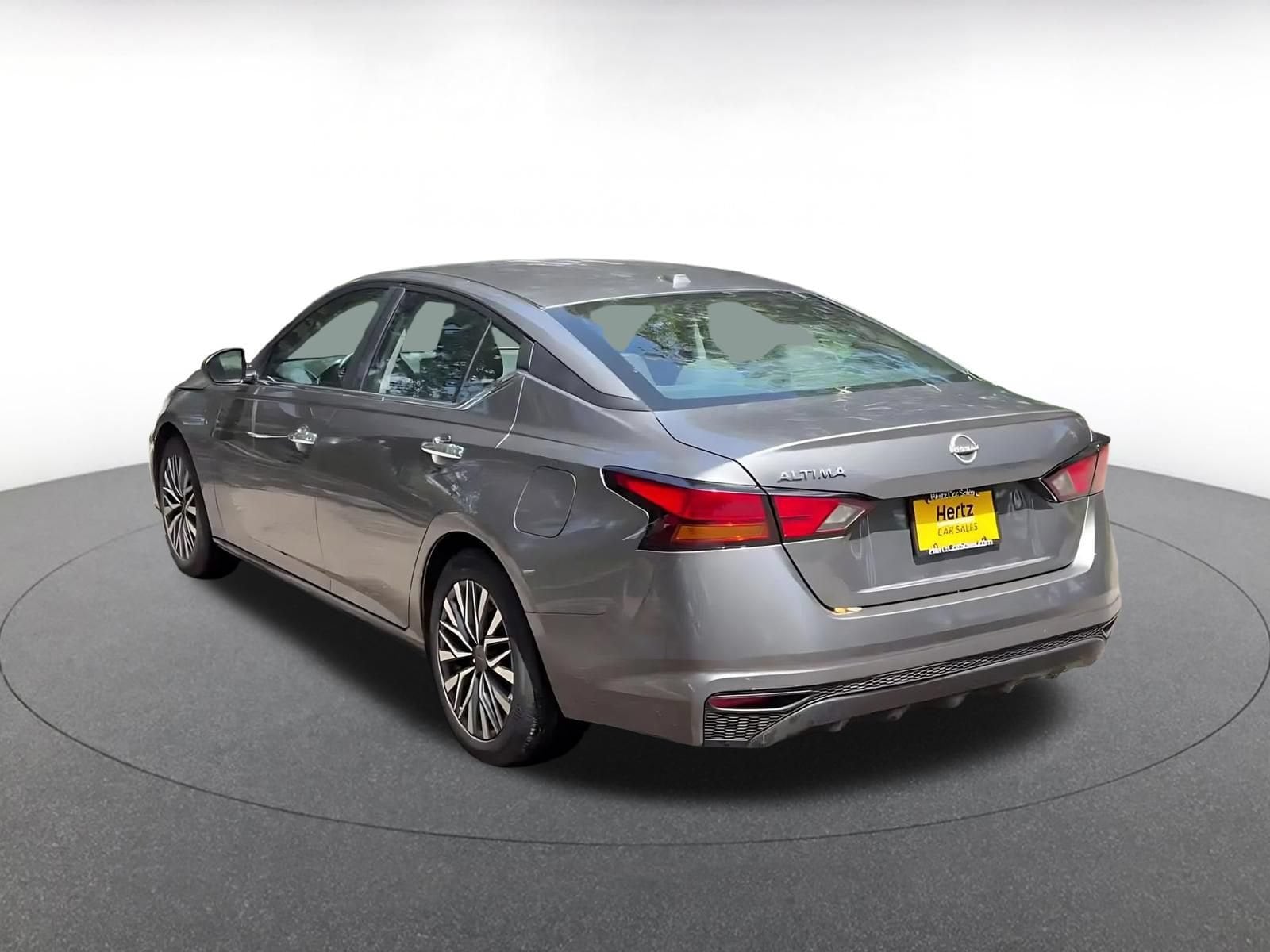 Thumbnail: 2025 Nissan Altima - 10