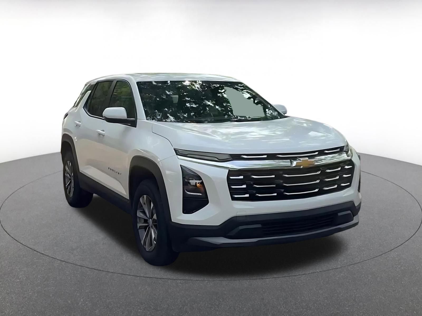 Thumbnail: 2025 Chevrolet Equinox - 3