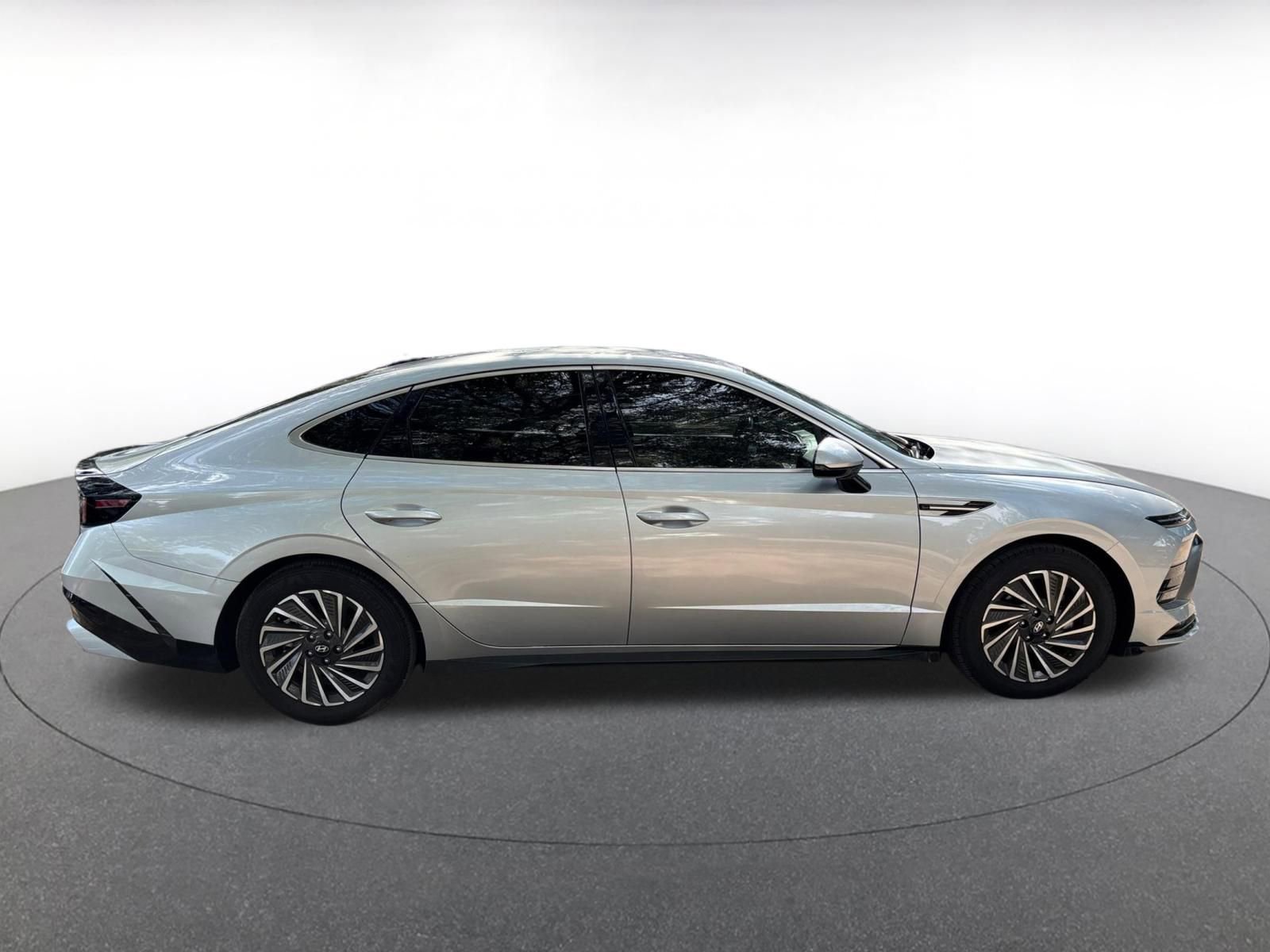 Thumbnail: 2025 Hyundai Sonata - 8