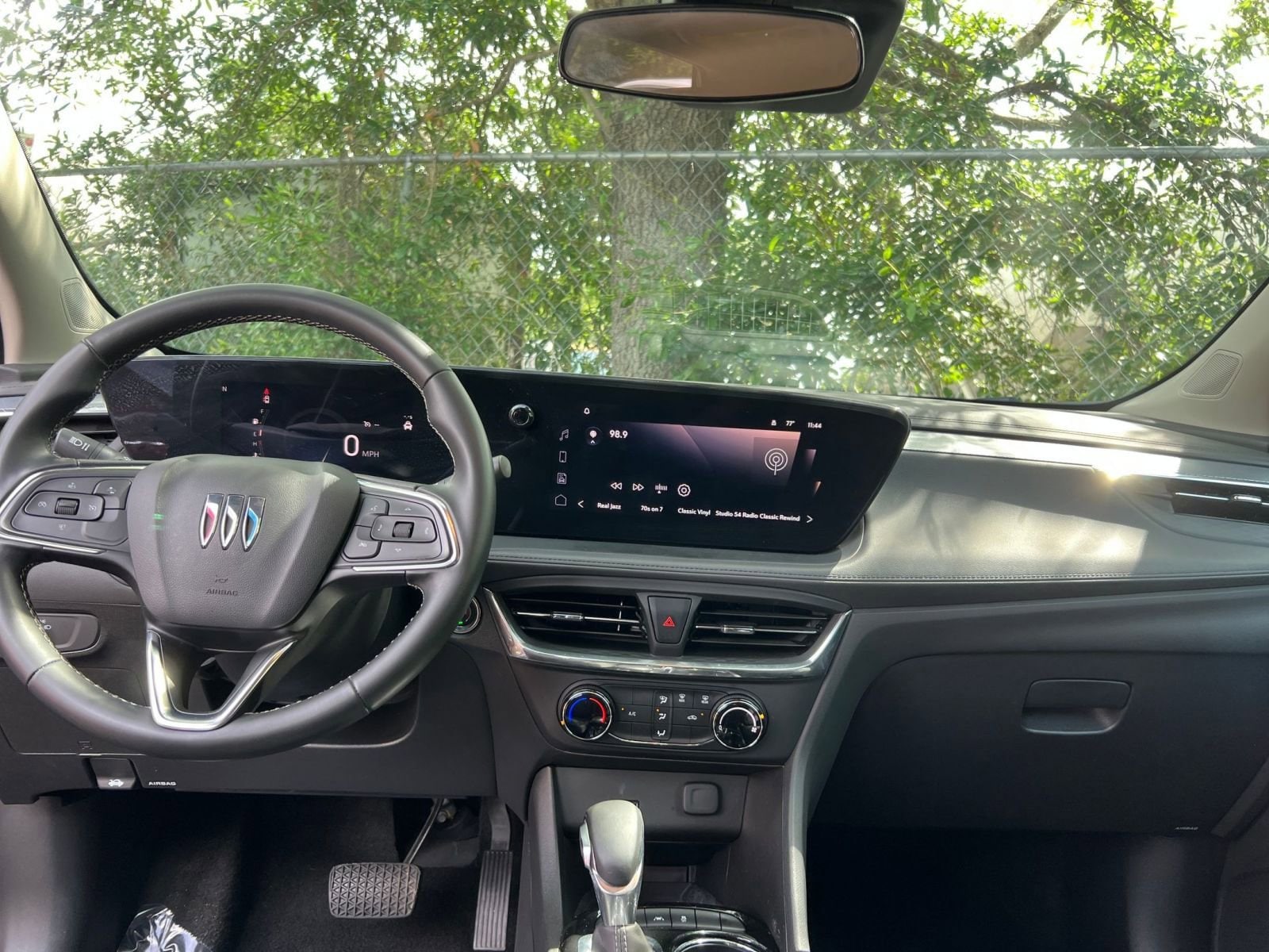 Thumbnail: 2025 Buick Encore GX - 32