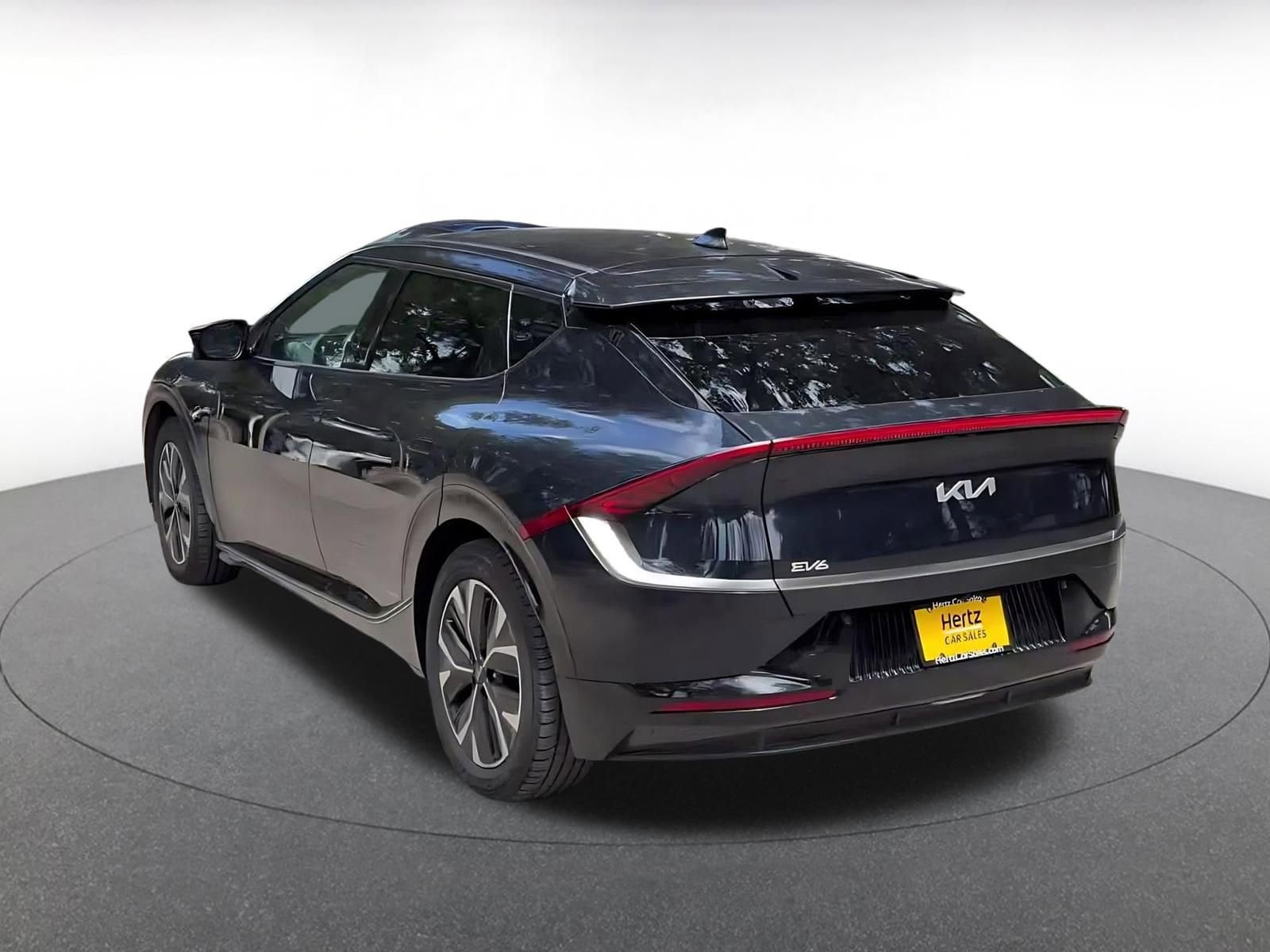 Thumbnail: 2024 Kia EV6 - 11