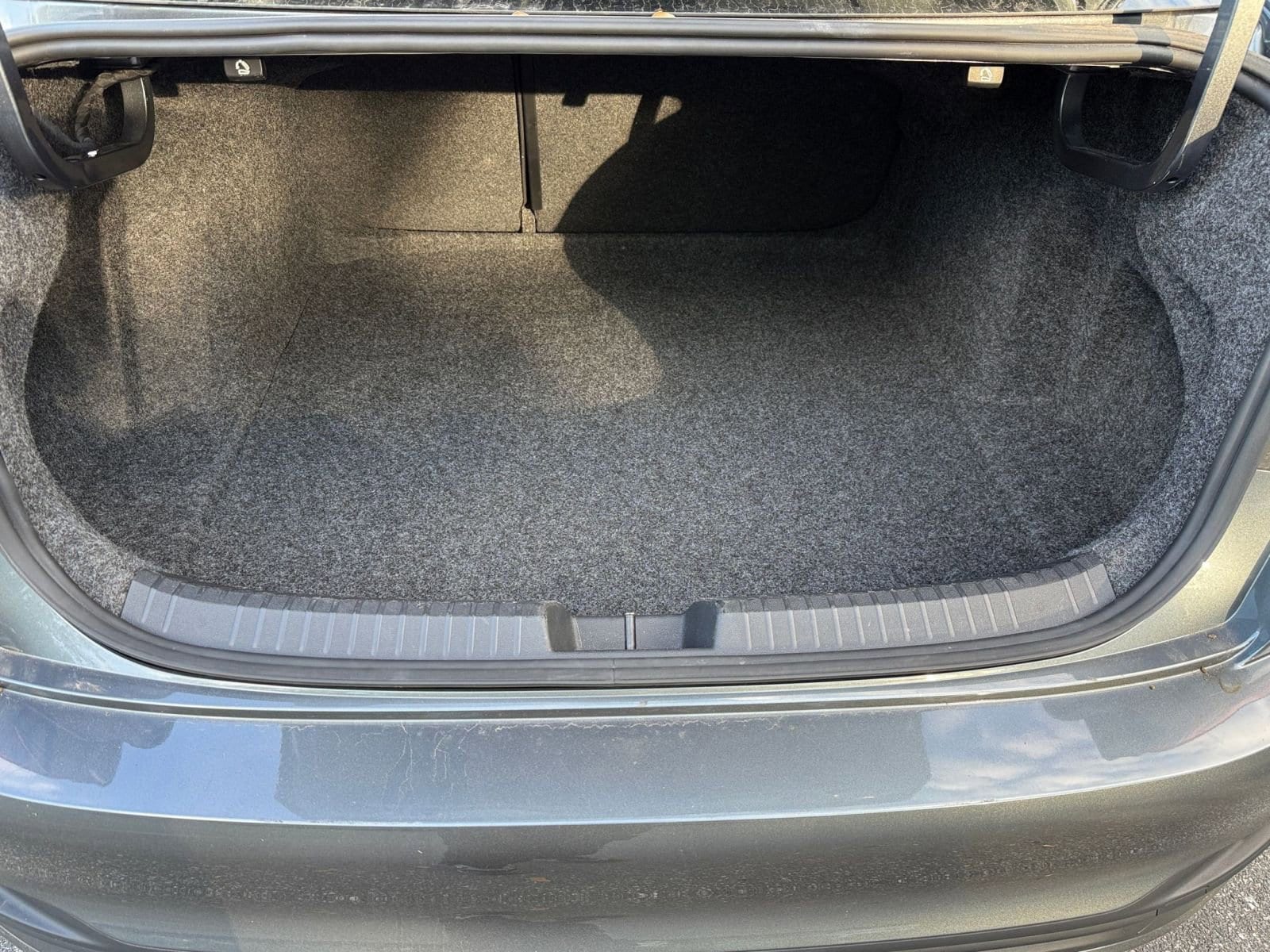 Thumbnail: 2025 Volkswagen Jetta - 24