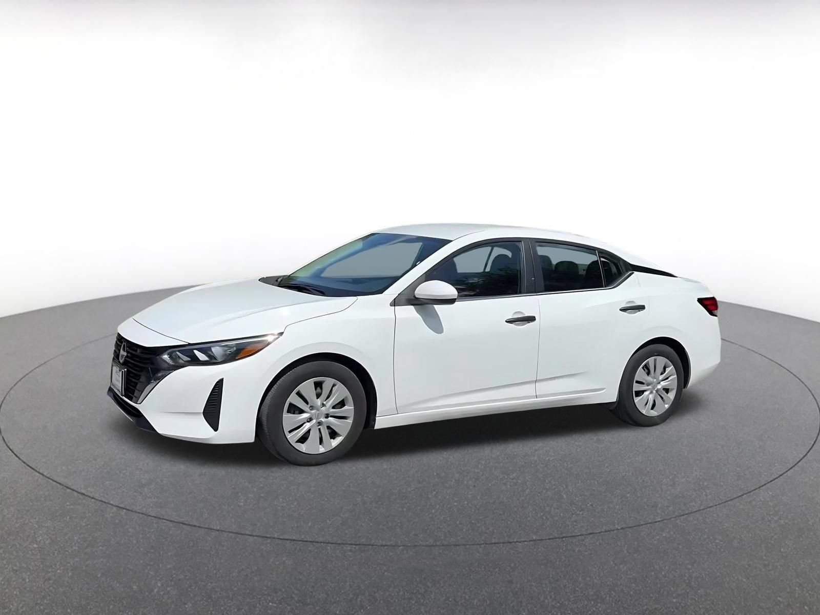 Thumbnail: 2025 Nissan Sentra - 8