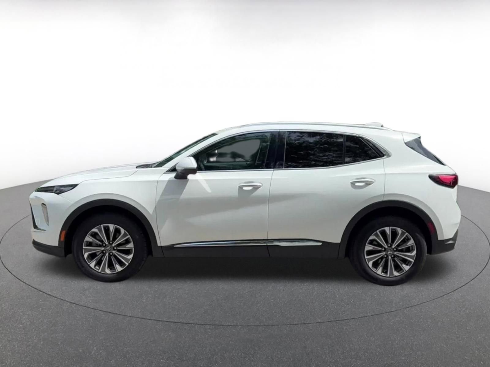 Thumbnail: 2024 Buick Envision - 9