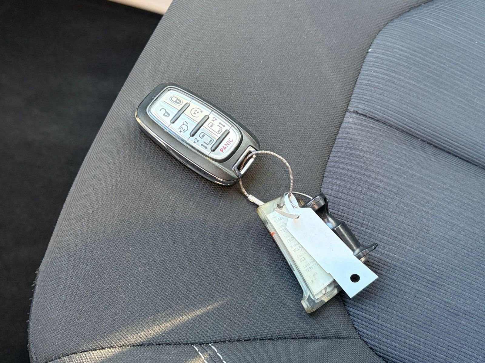 Thumbnail: 2023 Chrysler Voyager - 22