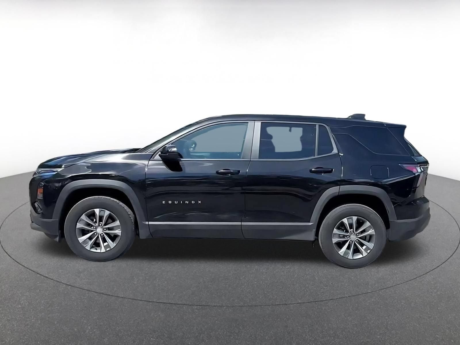 Thumbnail: 2025 Chevrolet Equinox - 8