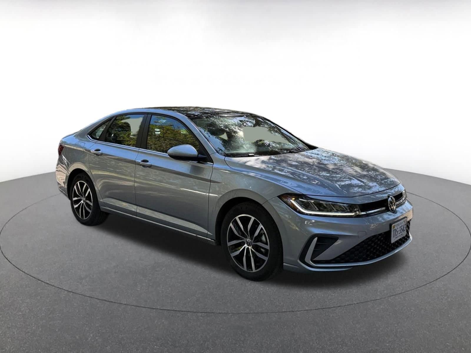 Thumbnail: 2025 Volkswagen Jetta - 1