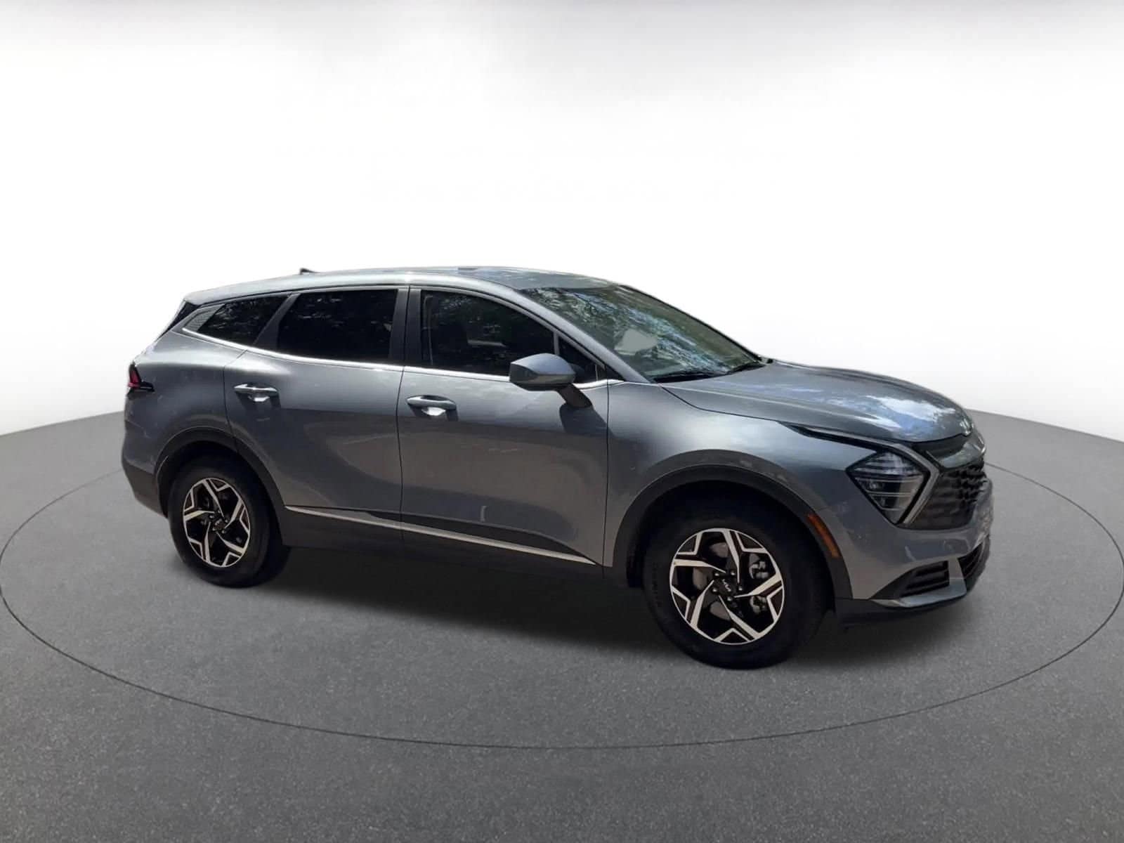 Thumbnail: 2025 Kia Sportage - 2