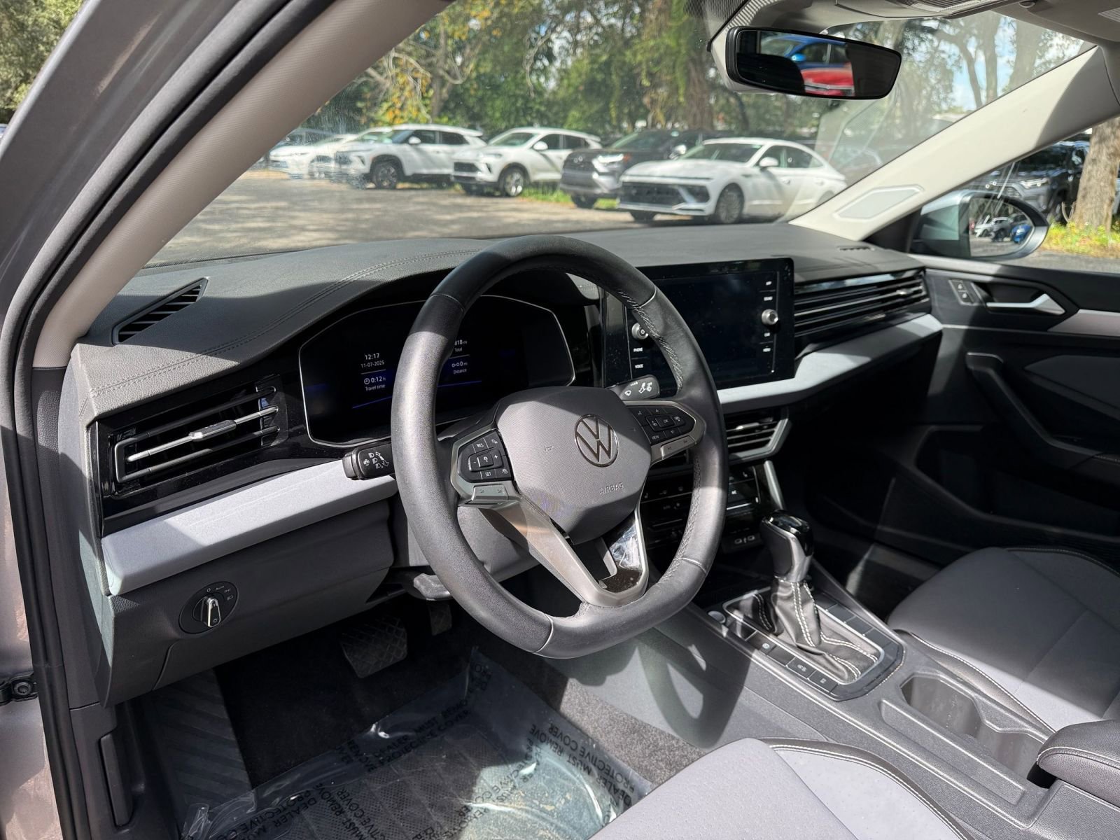 Thumbnail: 2025 Volkswagen Jetta - 28