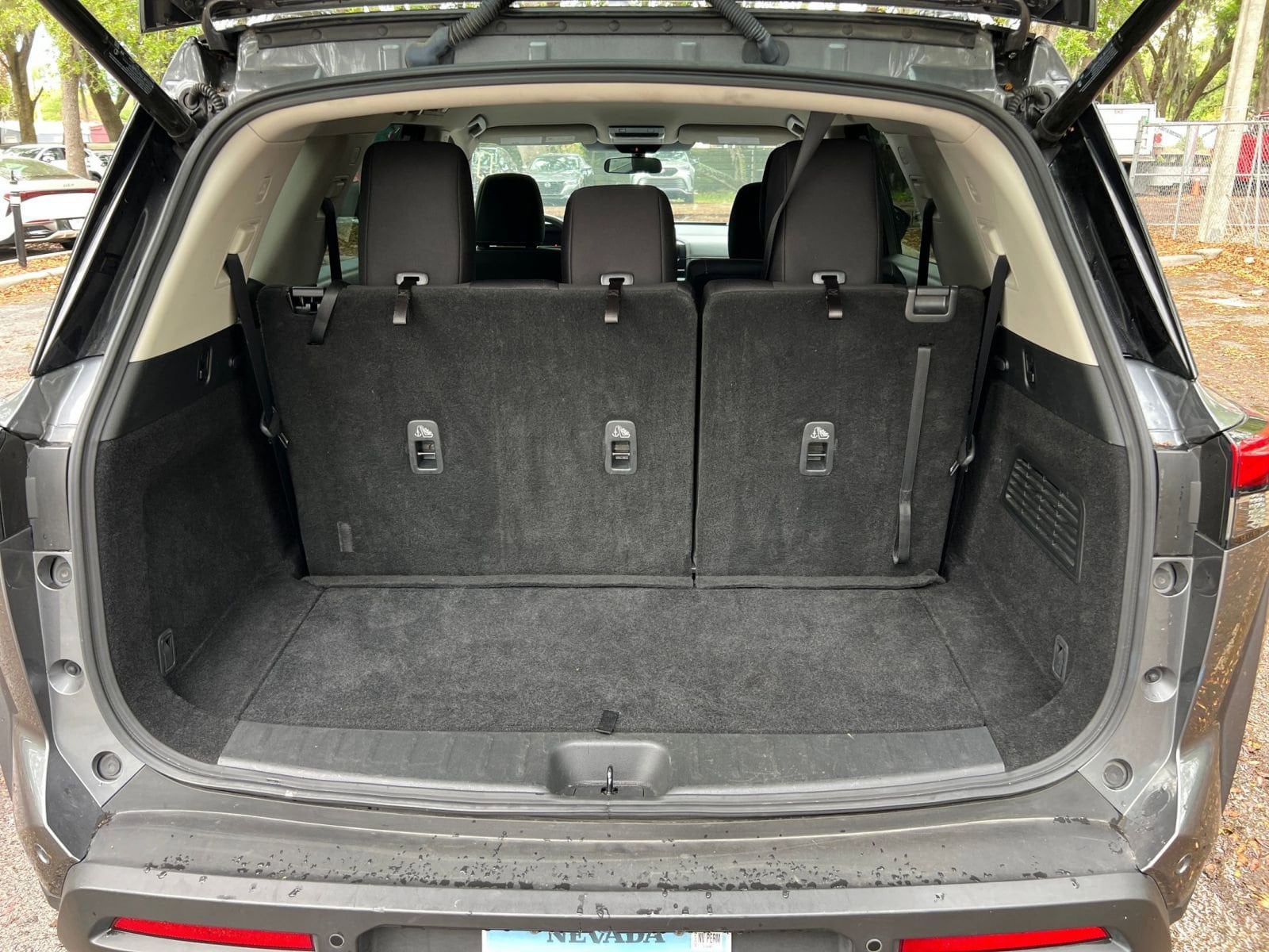 Thumbnail: 2025 Nissan Pathfinder - 35