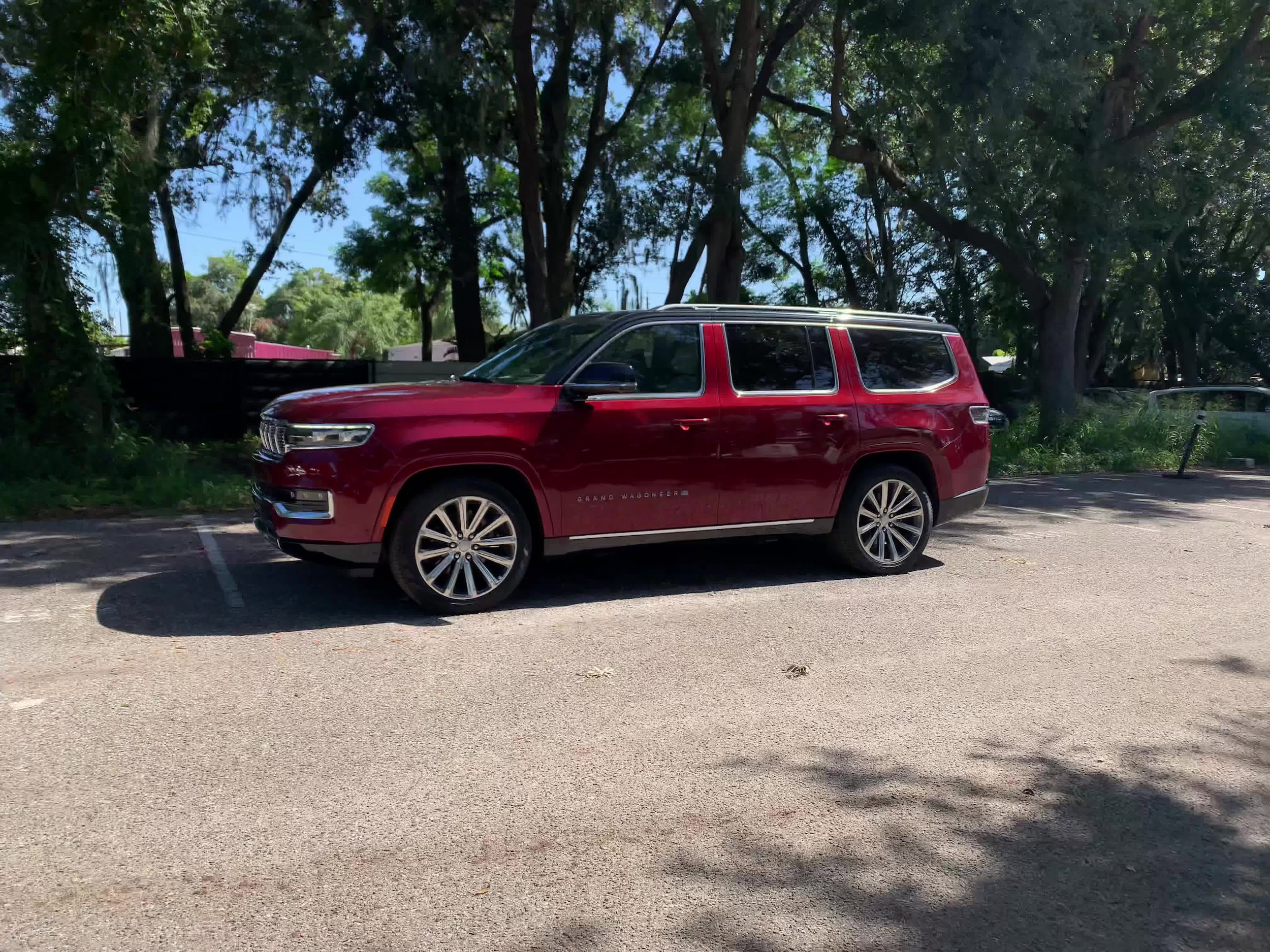 2023 Jeep Grand Wagoneer Series II 7