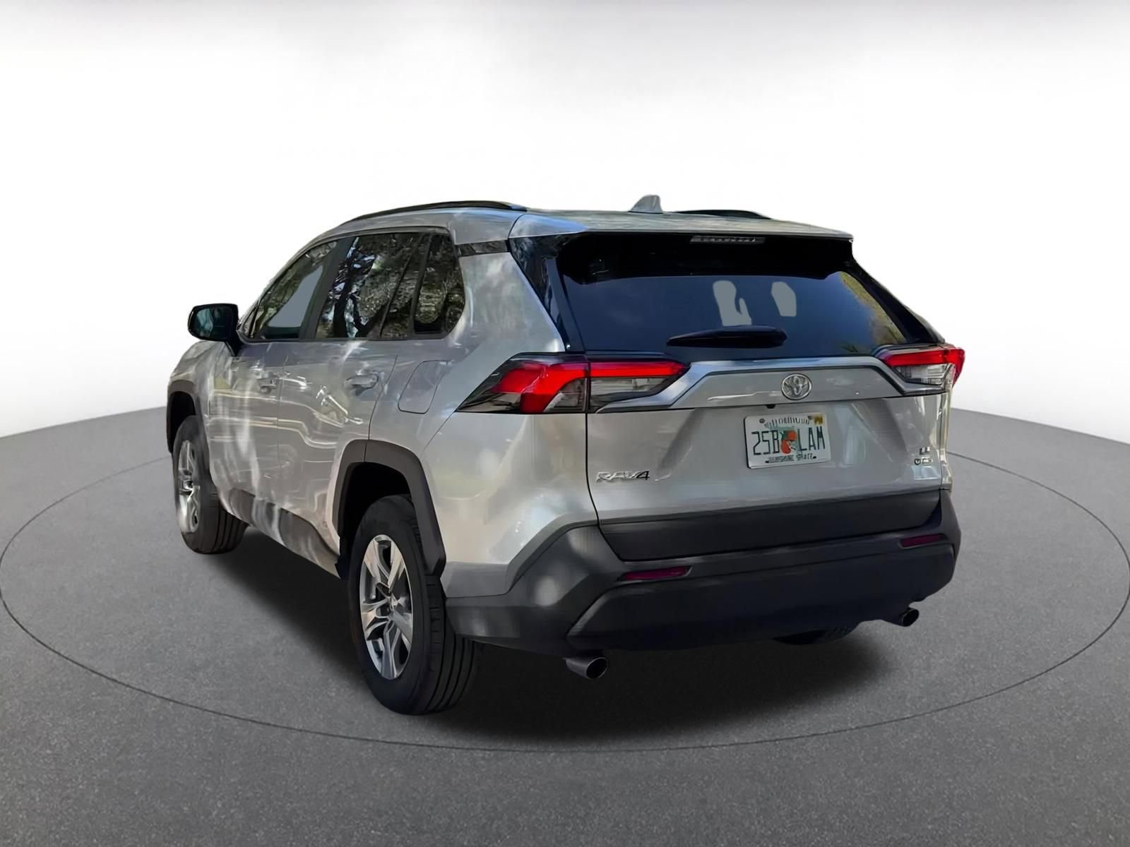 Thumbnail: 2025 Toyota RAV4 - 11