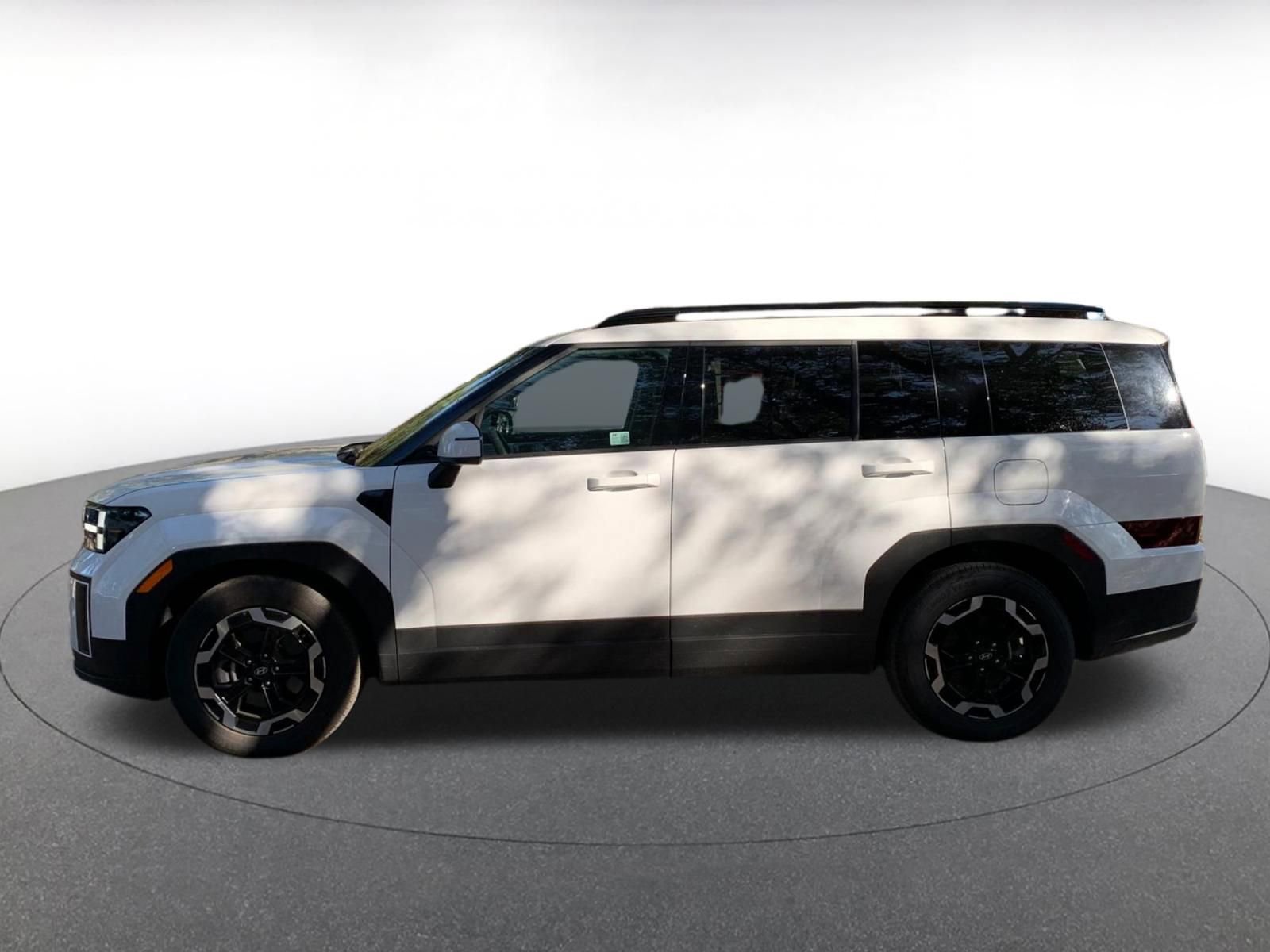 Thumbnail: 2025 Hyundai Santa Fe - 4