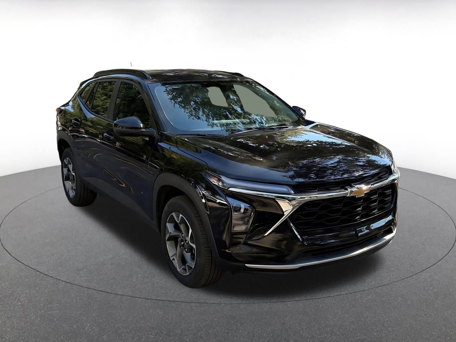 Thumbnail: 2025 Chevrolet Trax - 1