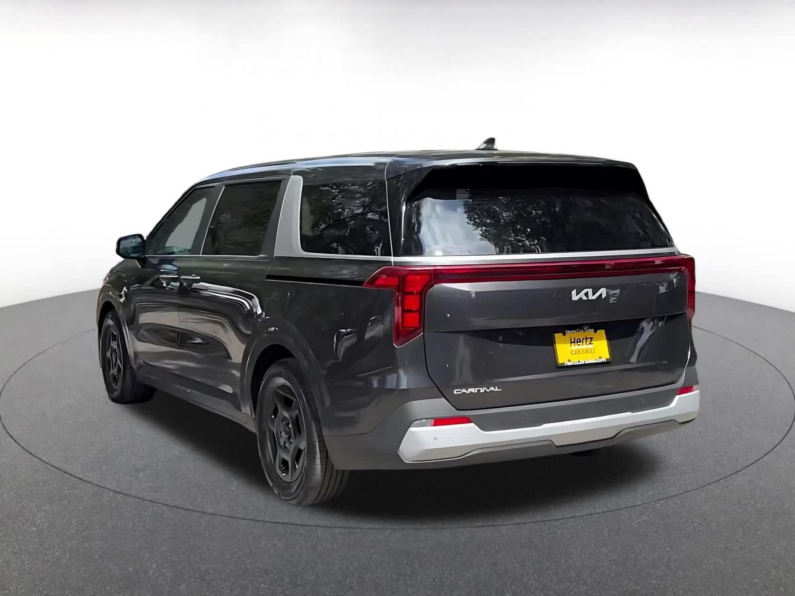 Thumbnail: 2026 Kia Carnival - 10