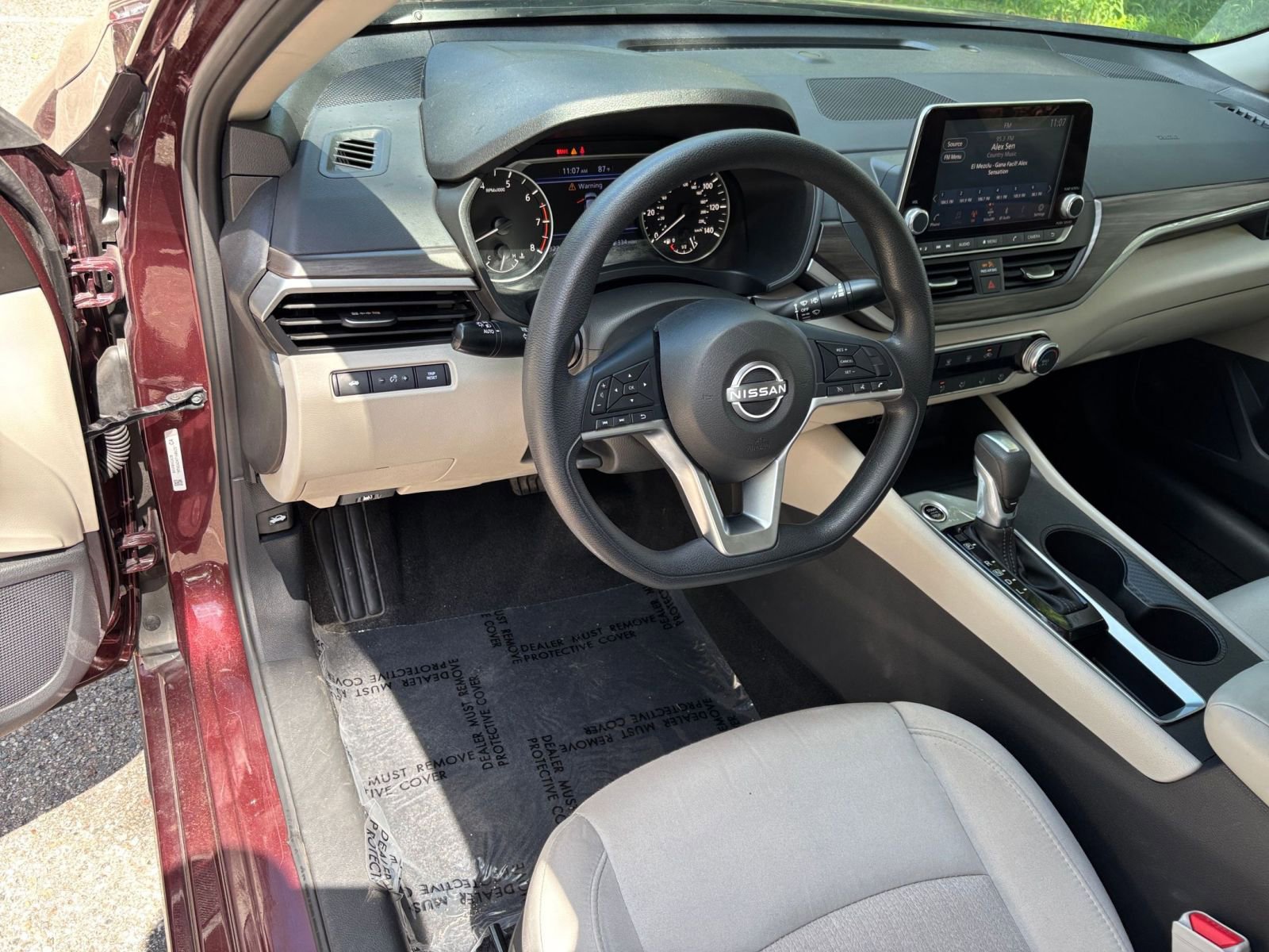 Thumbnail: 2025 Nissan Altima - 34