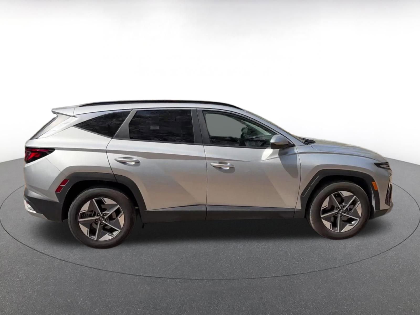 Thumbnail: 2025 Hyundai Tucson - 16