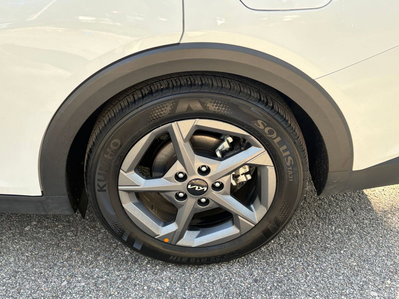 Thumbnail: 2025 Kia K4 - 25