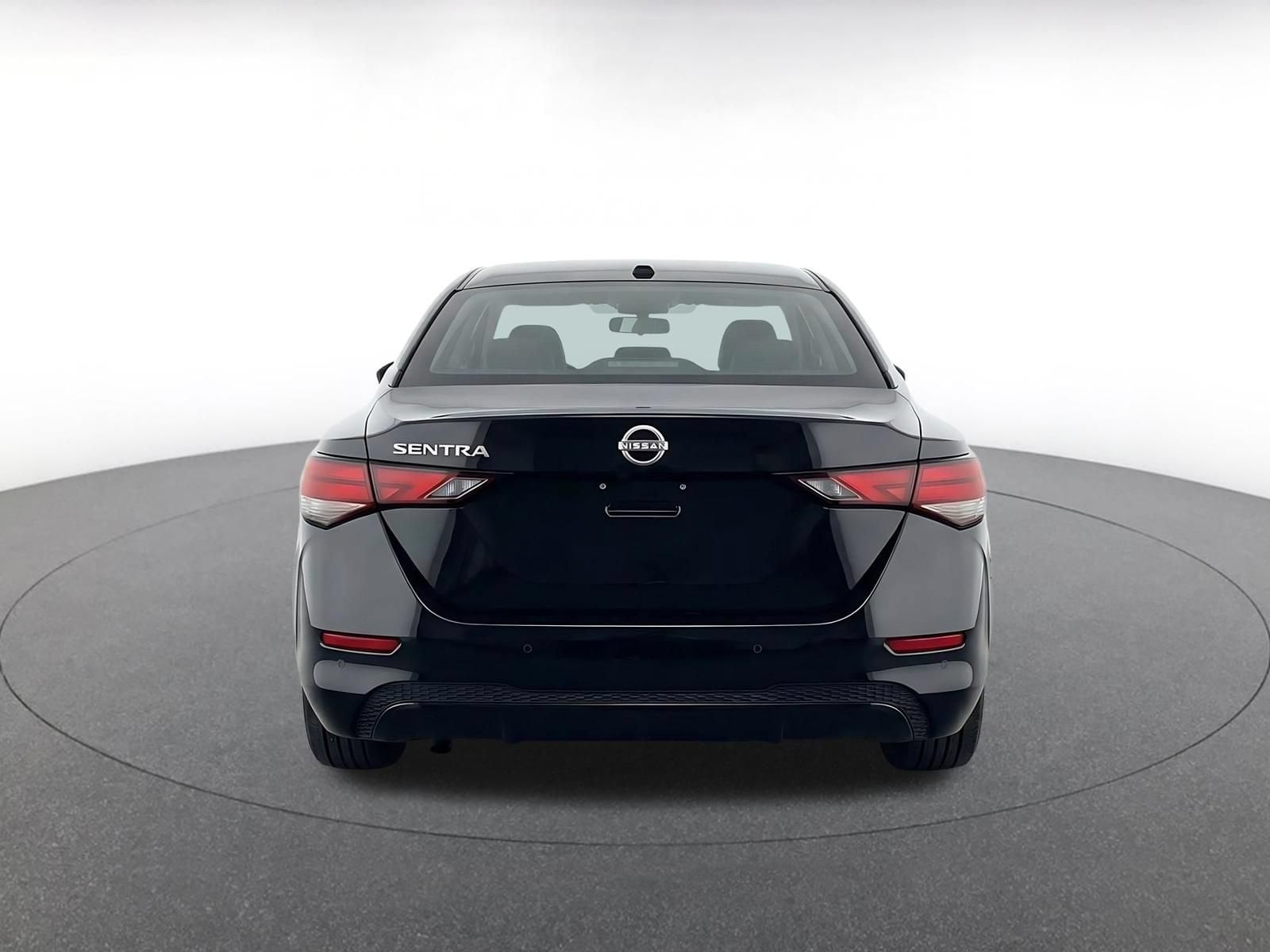 Thumbnail: 2025 Nissan Sentra - 8