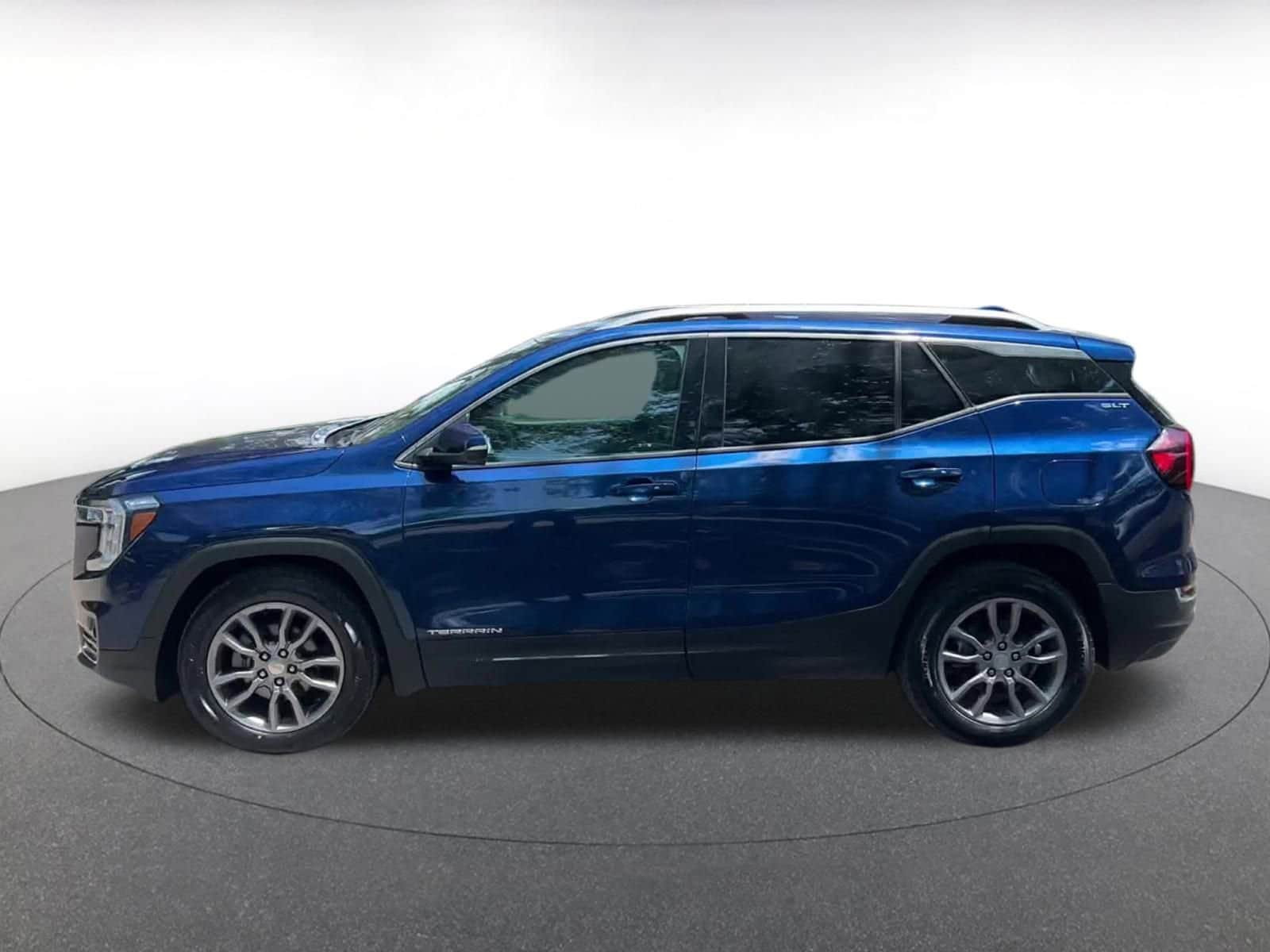 Thumbnail: 2023 GMC Terrain - 8