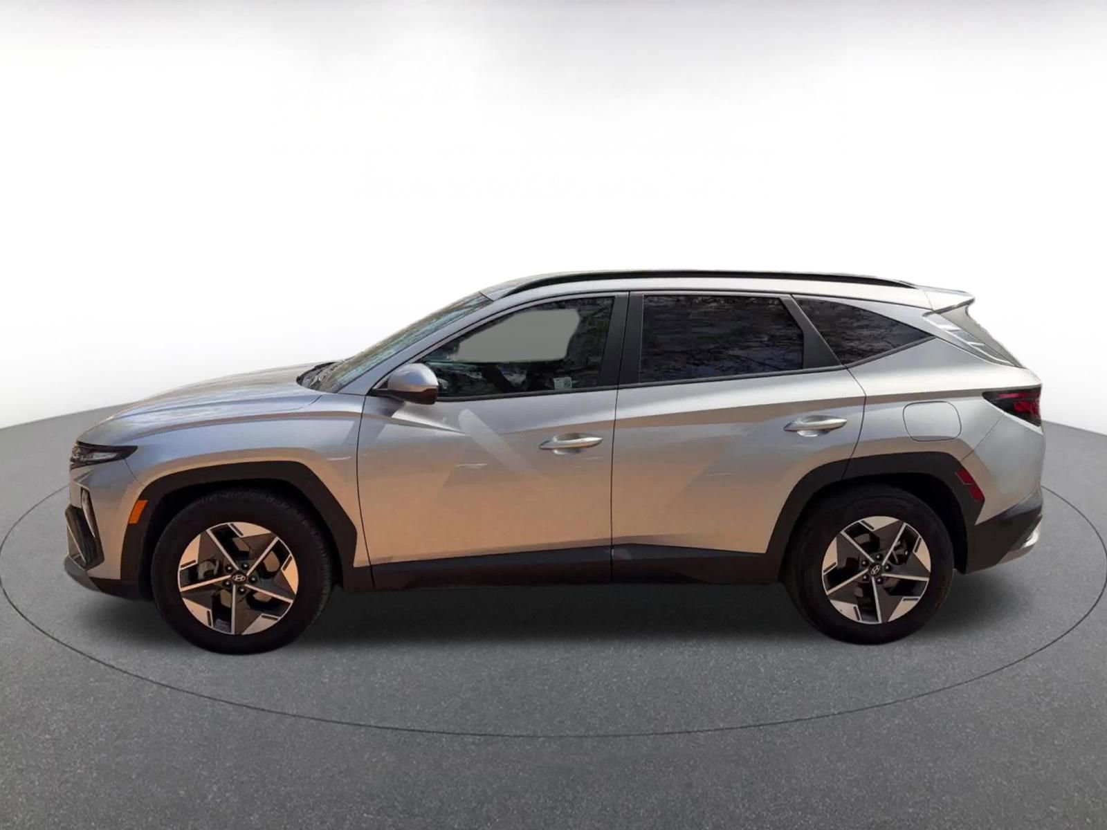 Thumbnail: 2025 Hyundai Tucson - 9