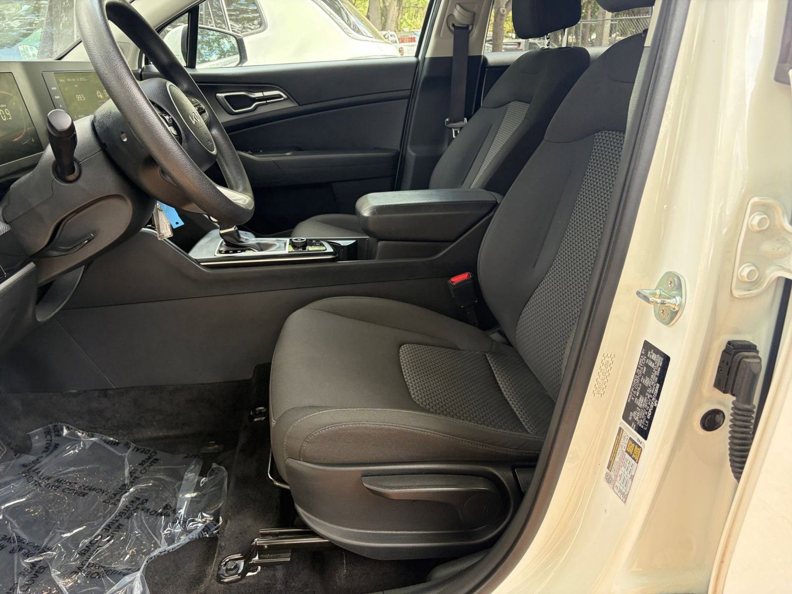 Thumbnail: 2024 Kia Sportage - 24