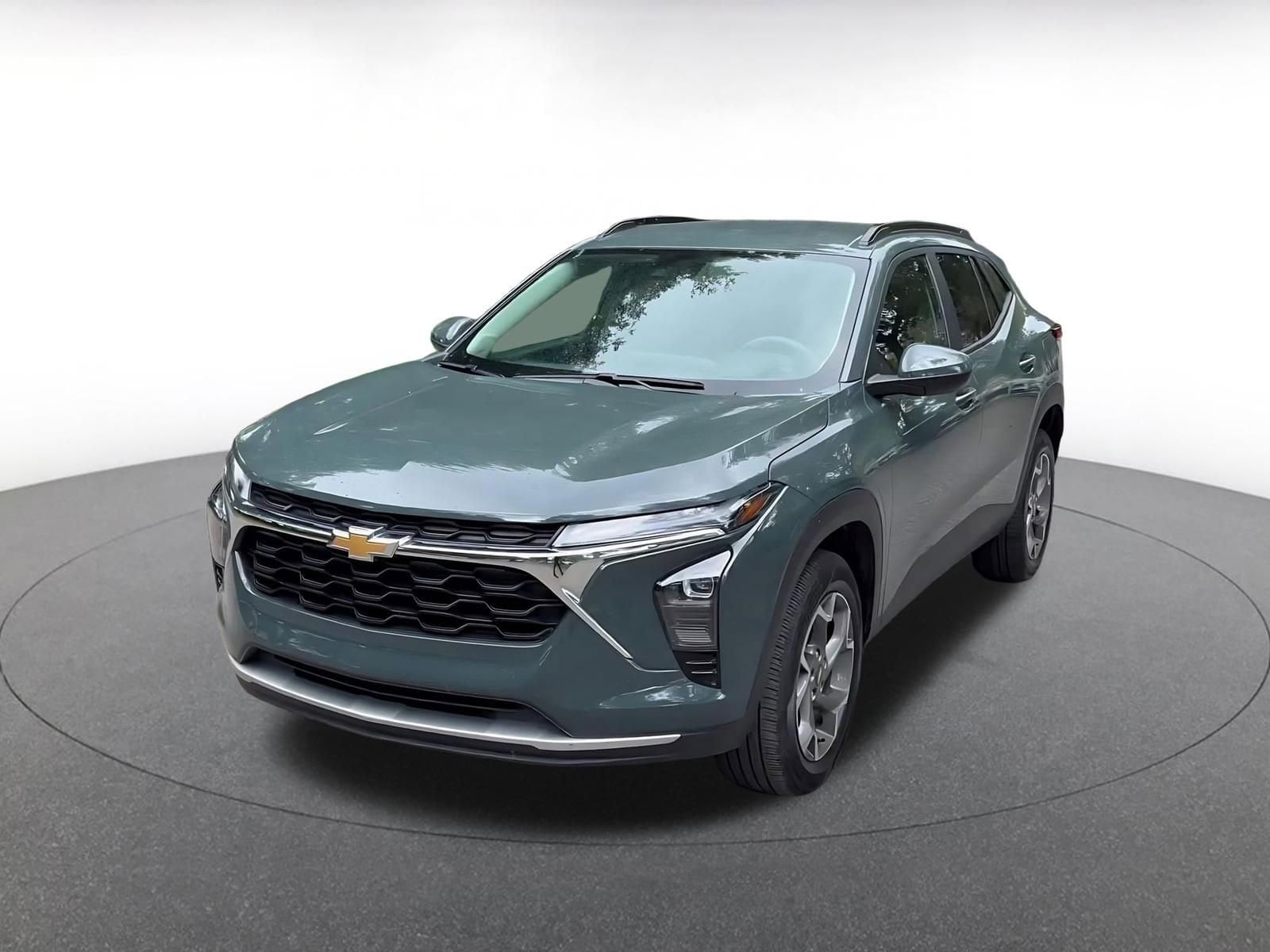 Thumbnail: 2025 Chevrolet Trax - 7