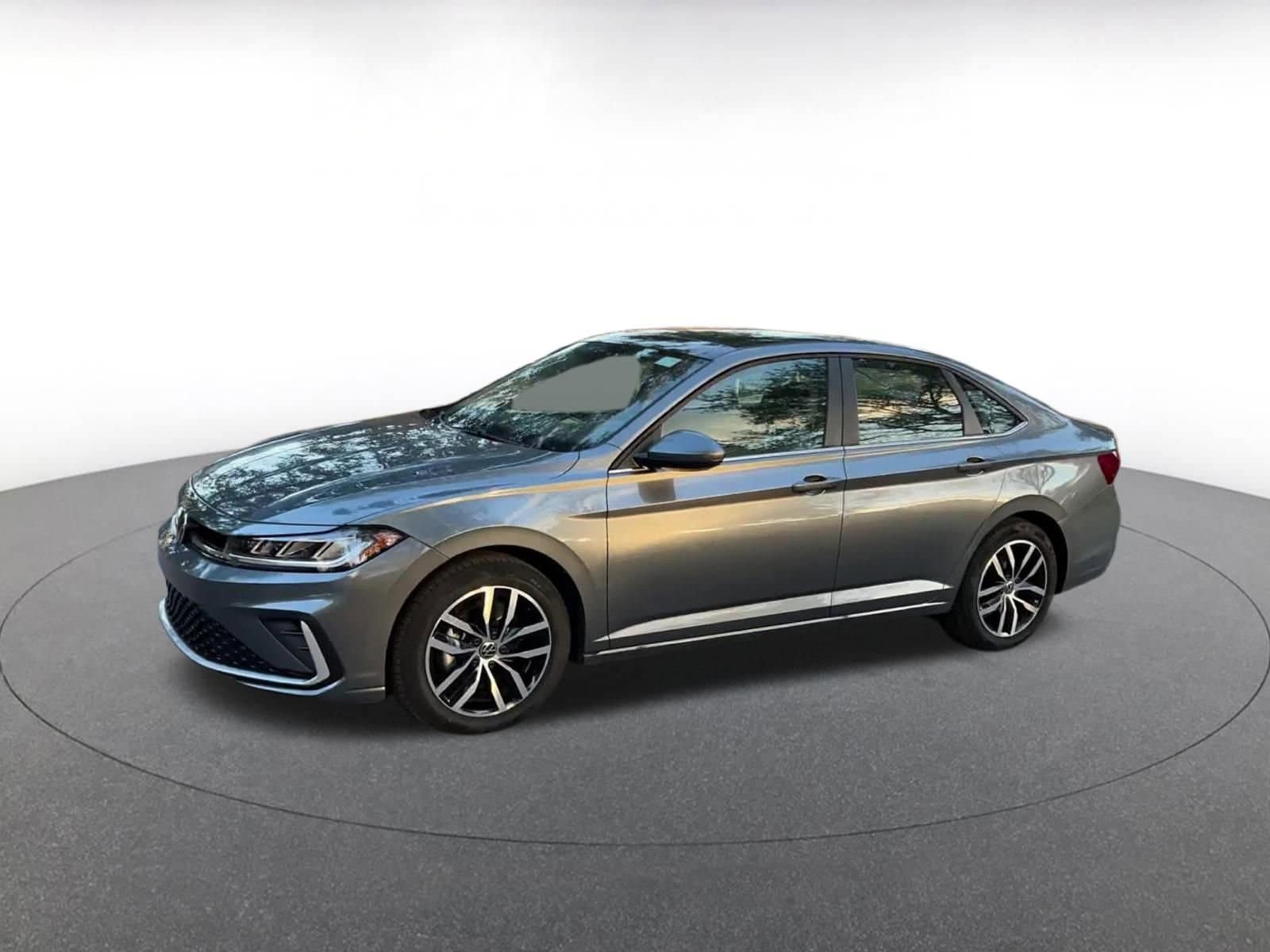 Thumbnail: 2025 Volkswagen Jetta - 8