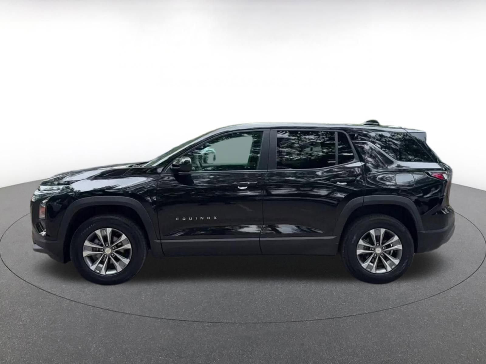 Thumbnail: 2025 Chevrolet Equinox - 9