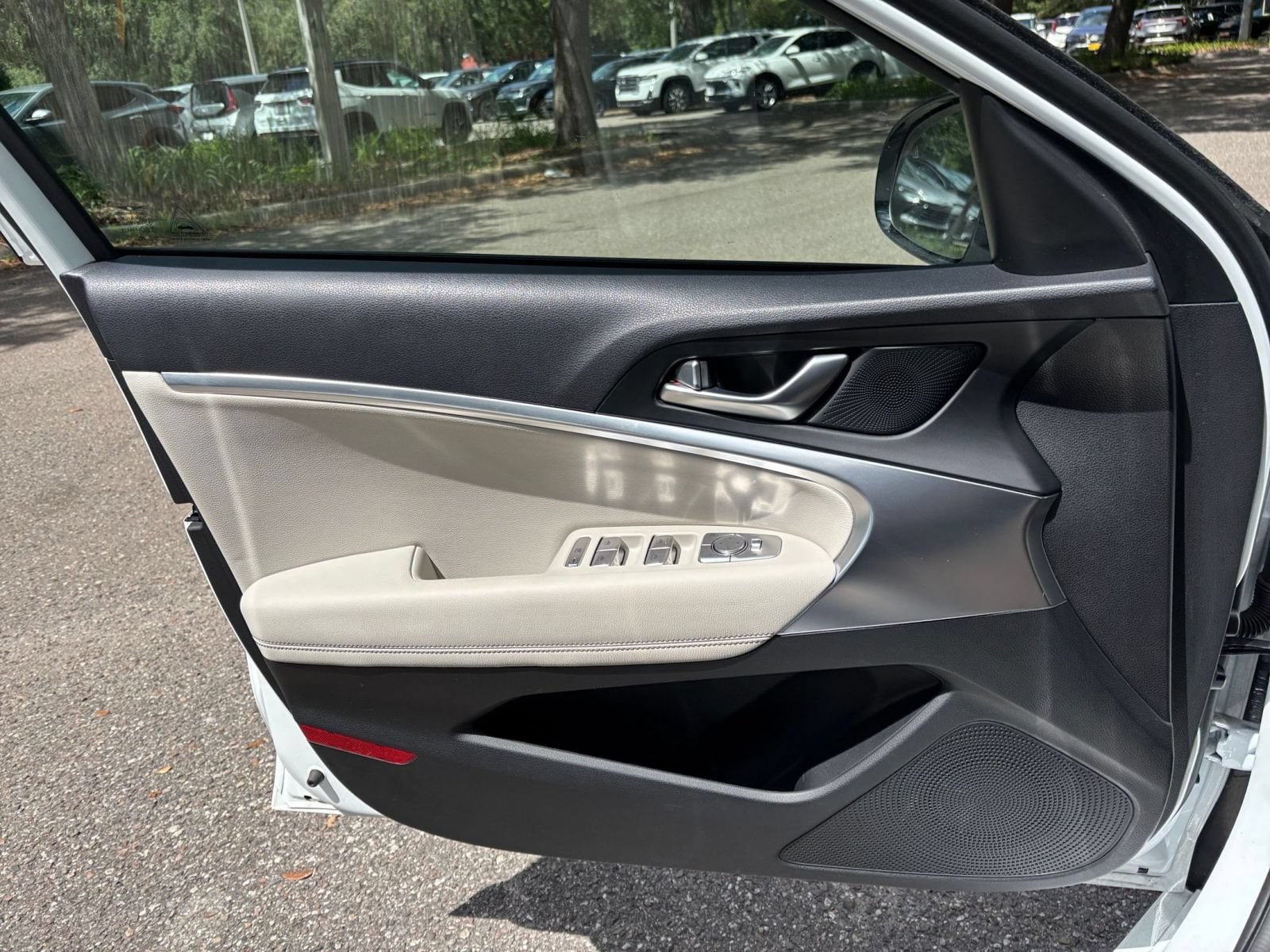 Thumbnail: 2025 Genesis G70 - 18