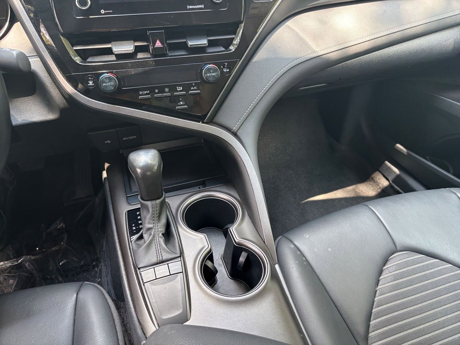 Thumbnail: 2023 Toyota Camry - 35