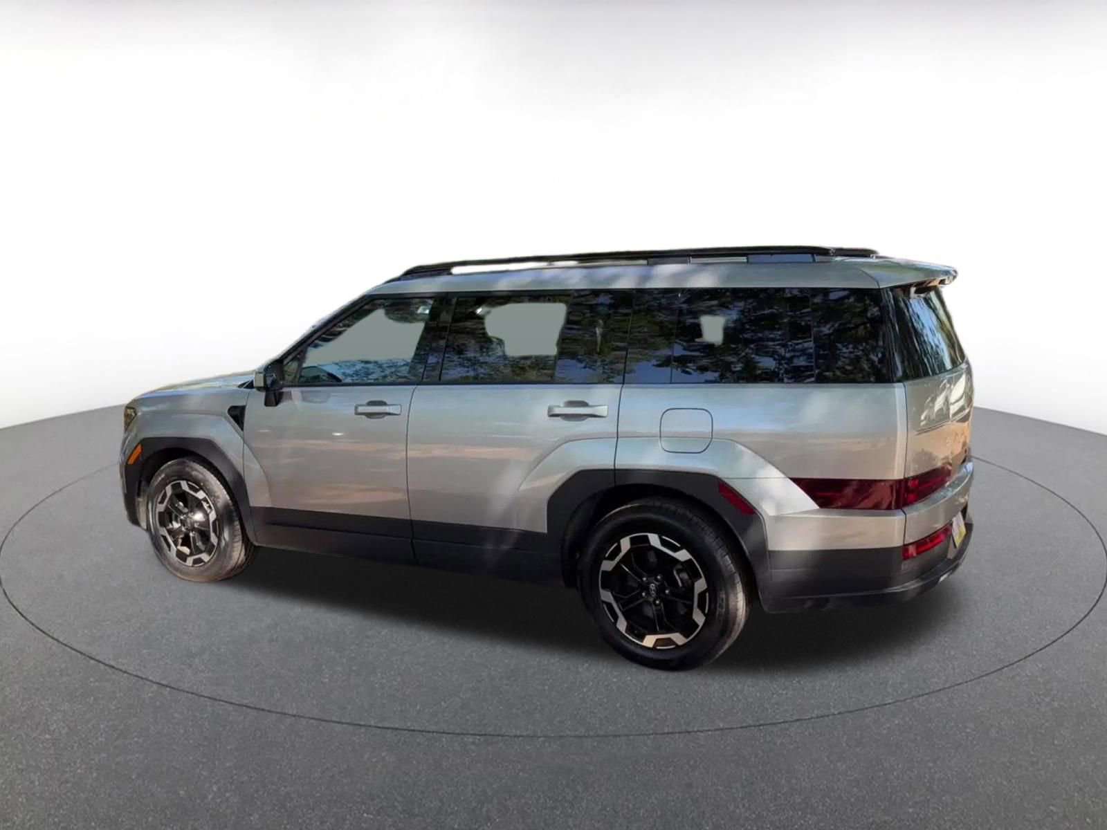 Thumbnail: 2025 Hyundai Santa Fe - 10