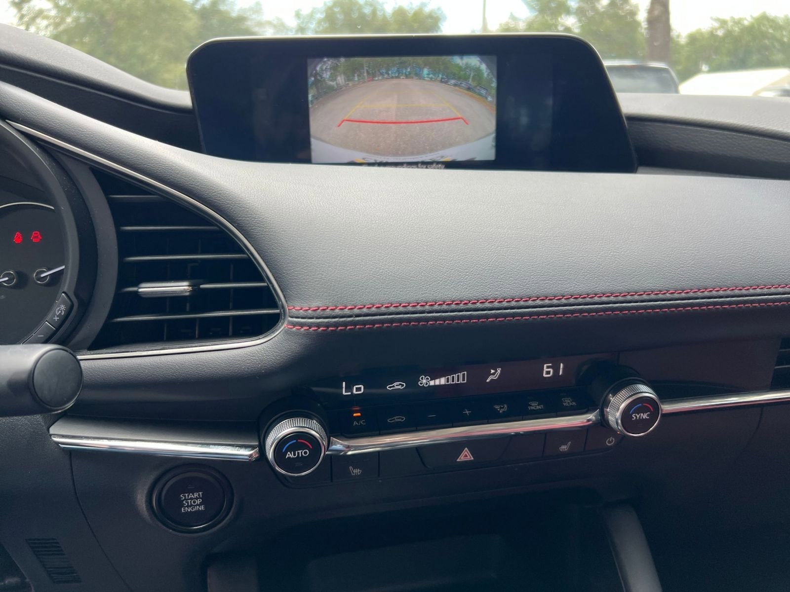 Thumbnail: 2025 Mazda Mazda3 - 17