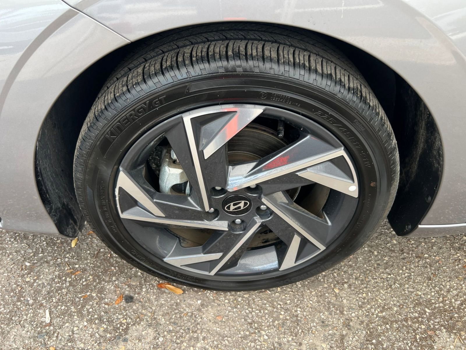 Thumbnail: 2025 Hyundai Elantra - 32