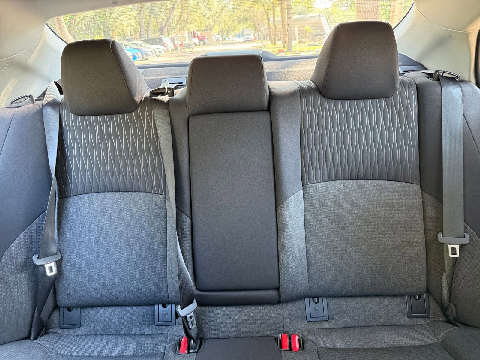 Thumbnail: 2025 Toyota Camry - 32