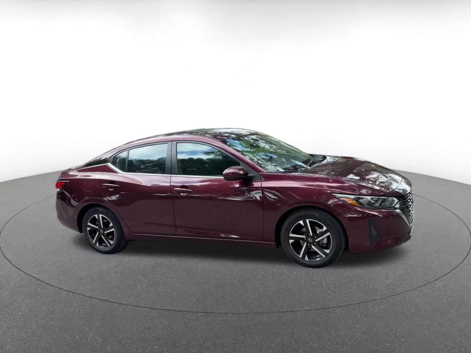 Thumbnail: 2025 Nissan Sentra - 2