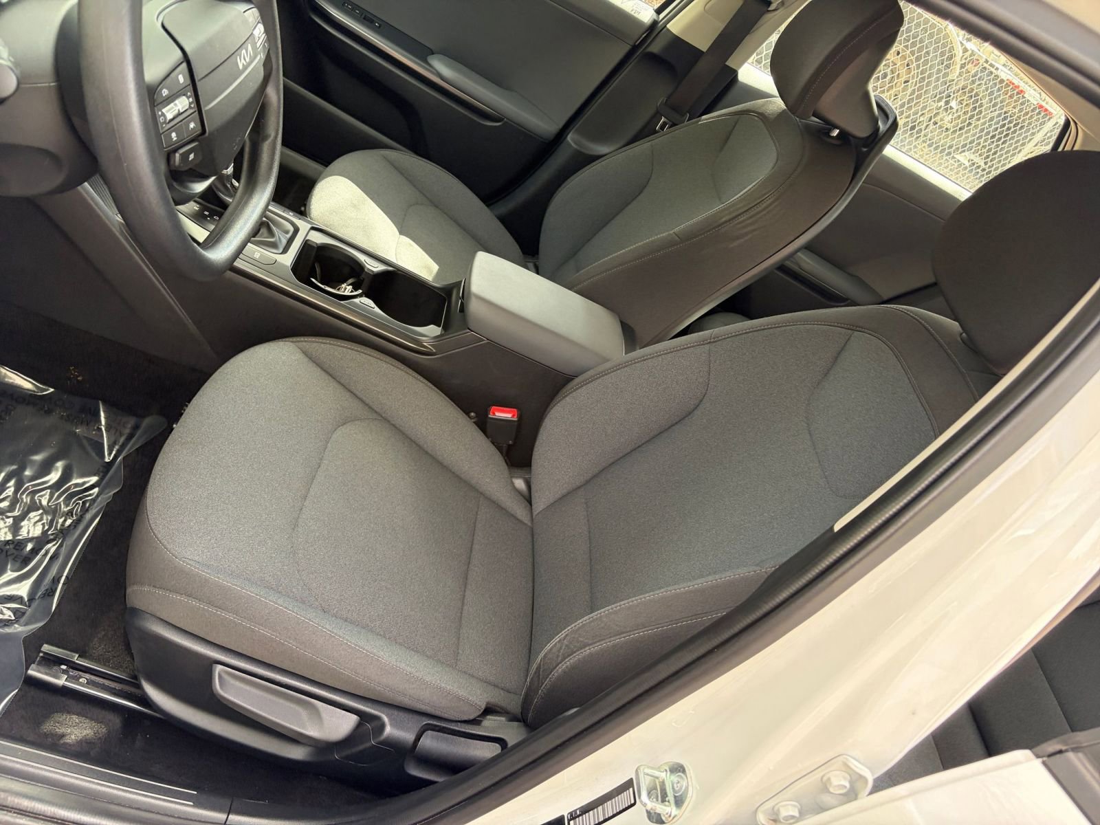 Thumbnail: 2025 Kia K4 - 32