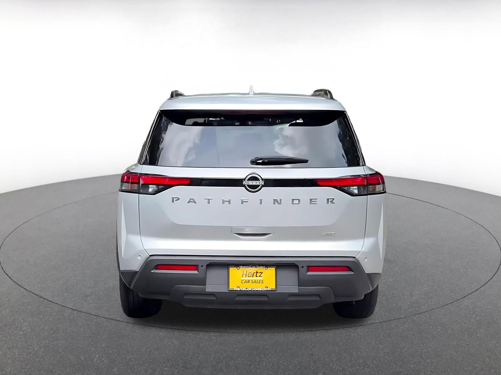 Thumbnail: 2025 Nissan Pathfinder - 12