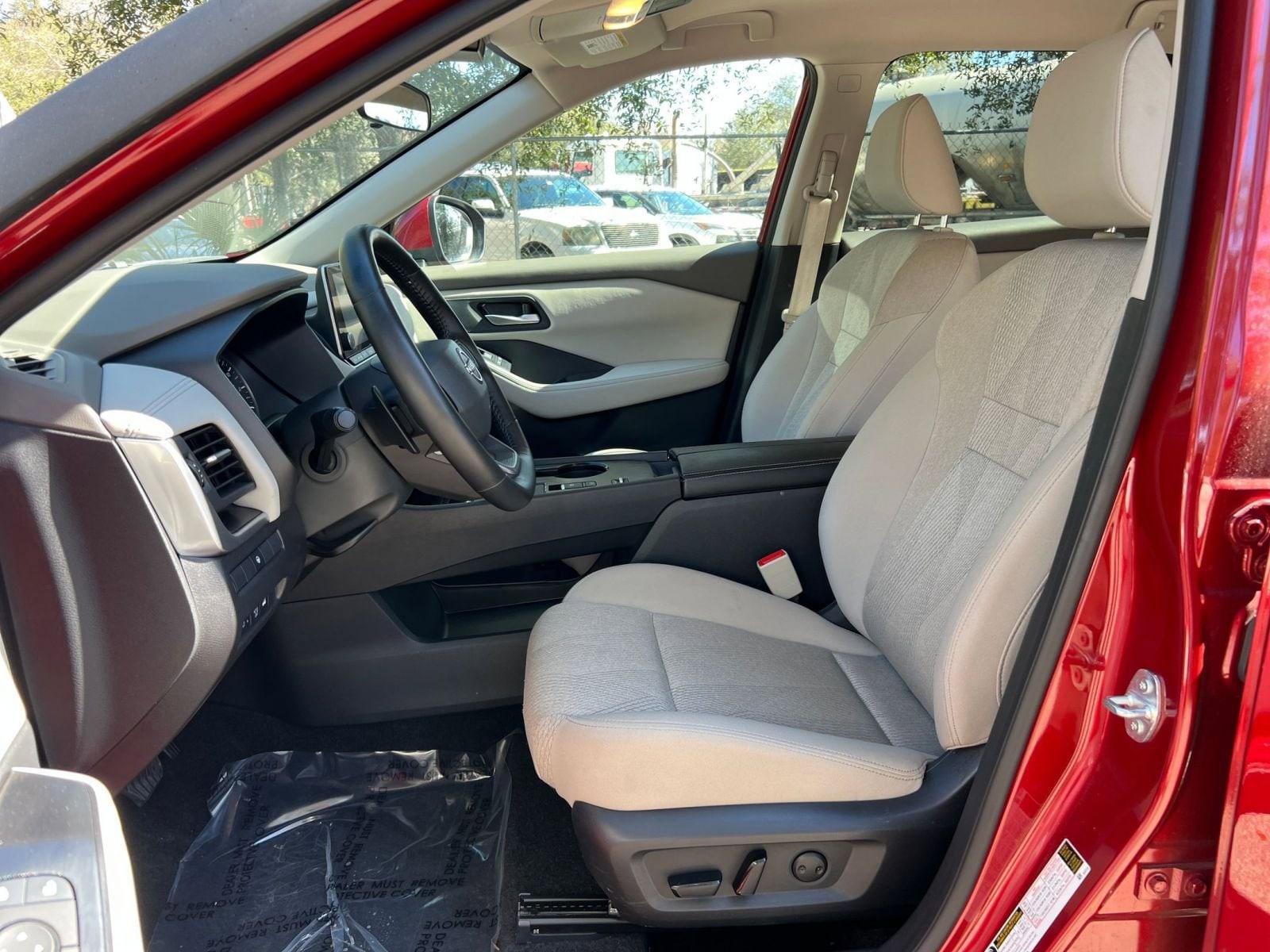 Thumbnail: 2025 Nissan Rogue - 24