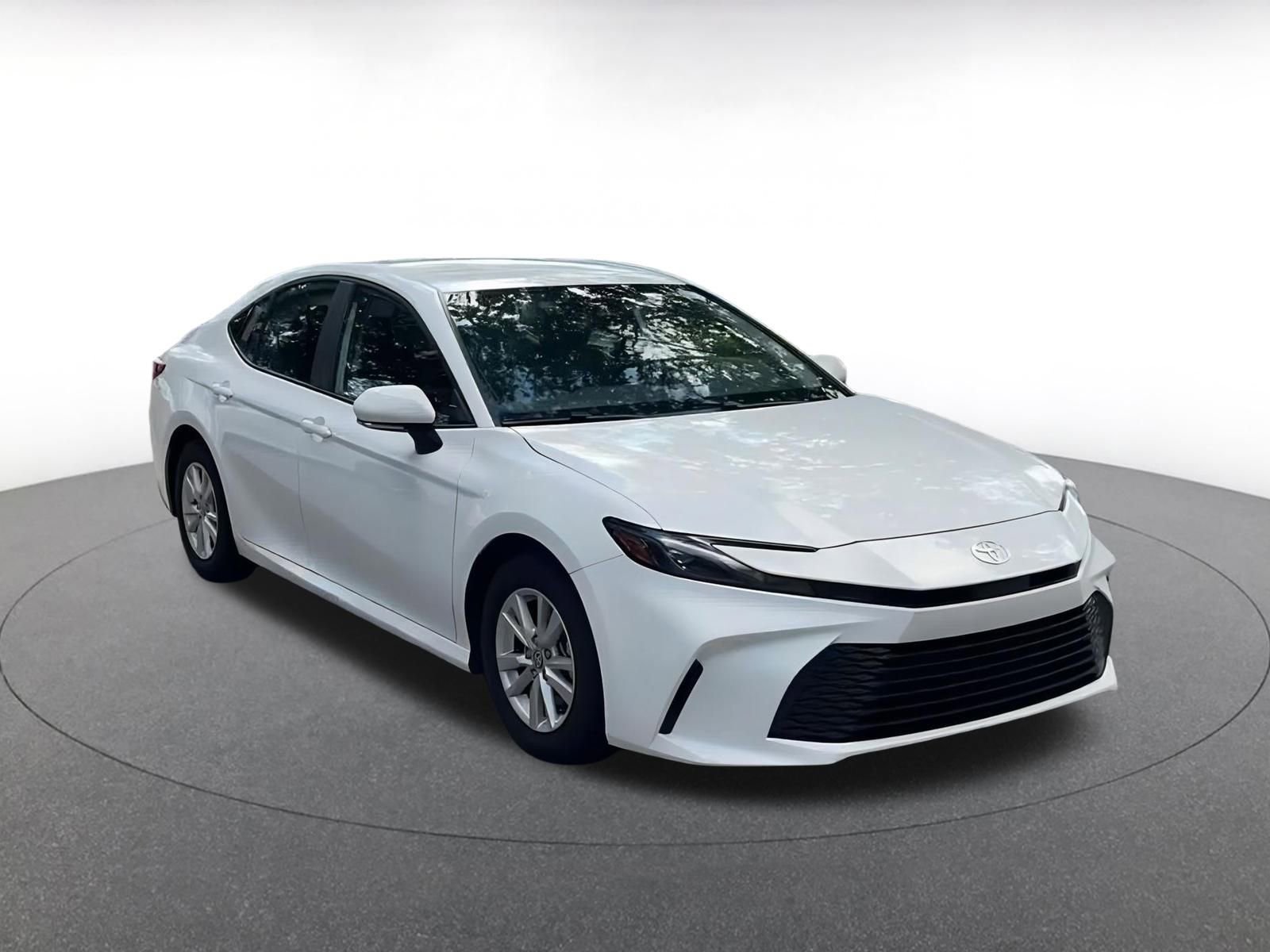 Thumbnail: 2025 Toyota Camry - 3