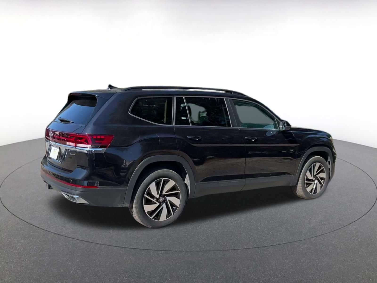Thumbnail: 2025 Volkswagen Atlas - 15