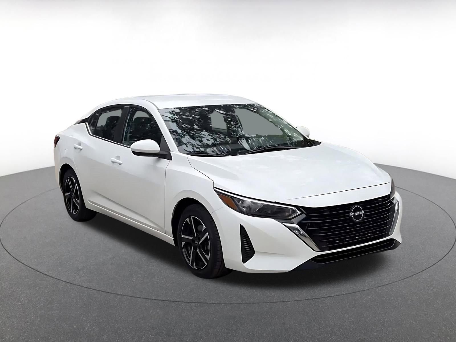 Thumbnail: 2025 Nissan Sentra - 3