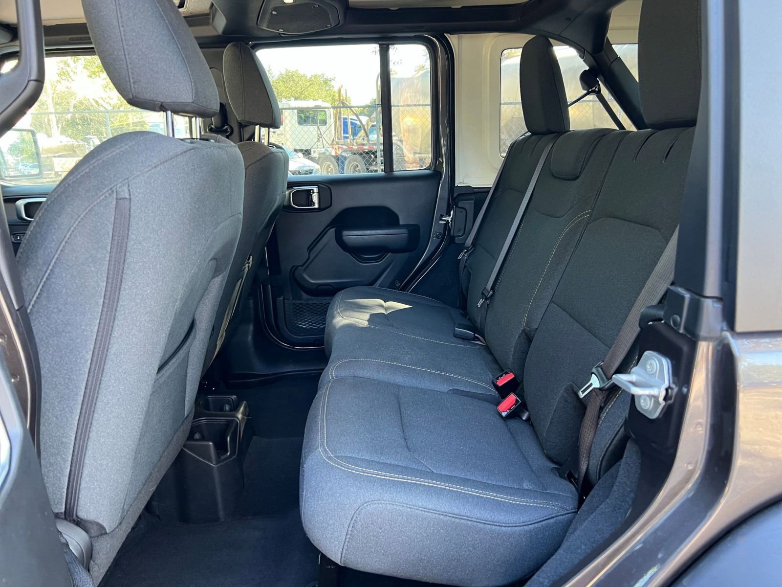 Thumbnail: 2025 Jeep Wrangler - 33