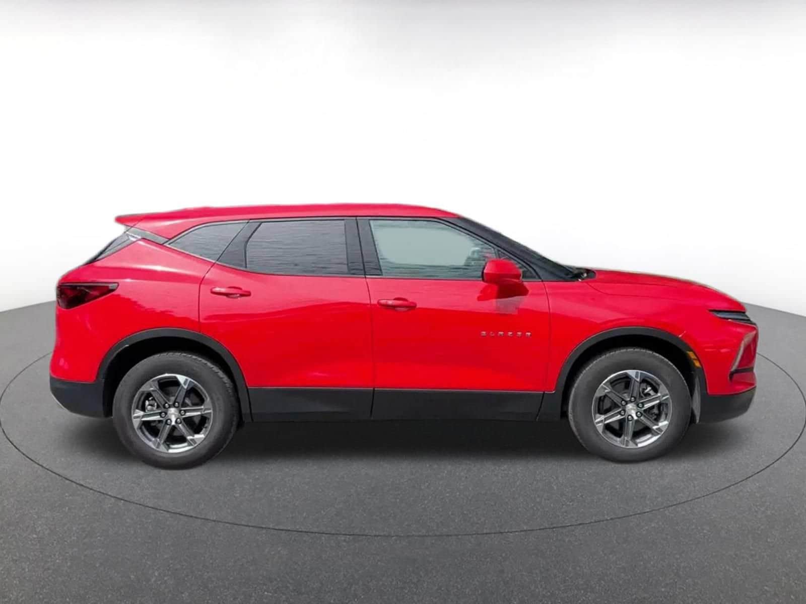 Thumbnail: 2026 Chevrolet Blazer - 15